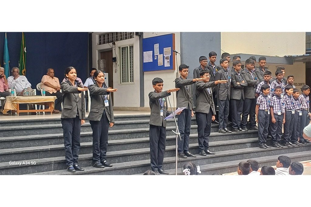 imgi_15_investiture2514