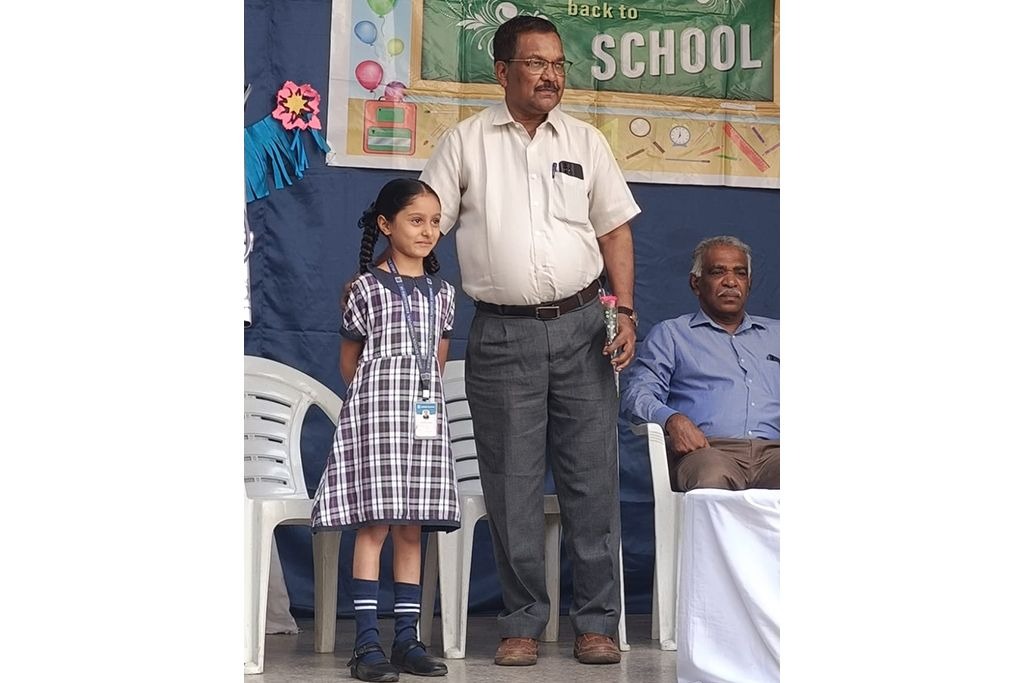 imgi_22_back-school2521