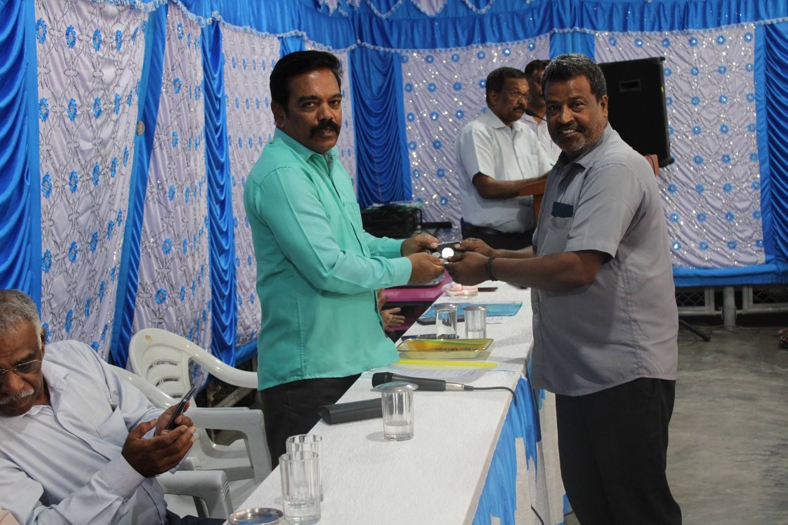 imgi_24_felicitation2523