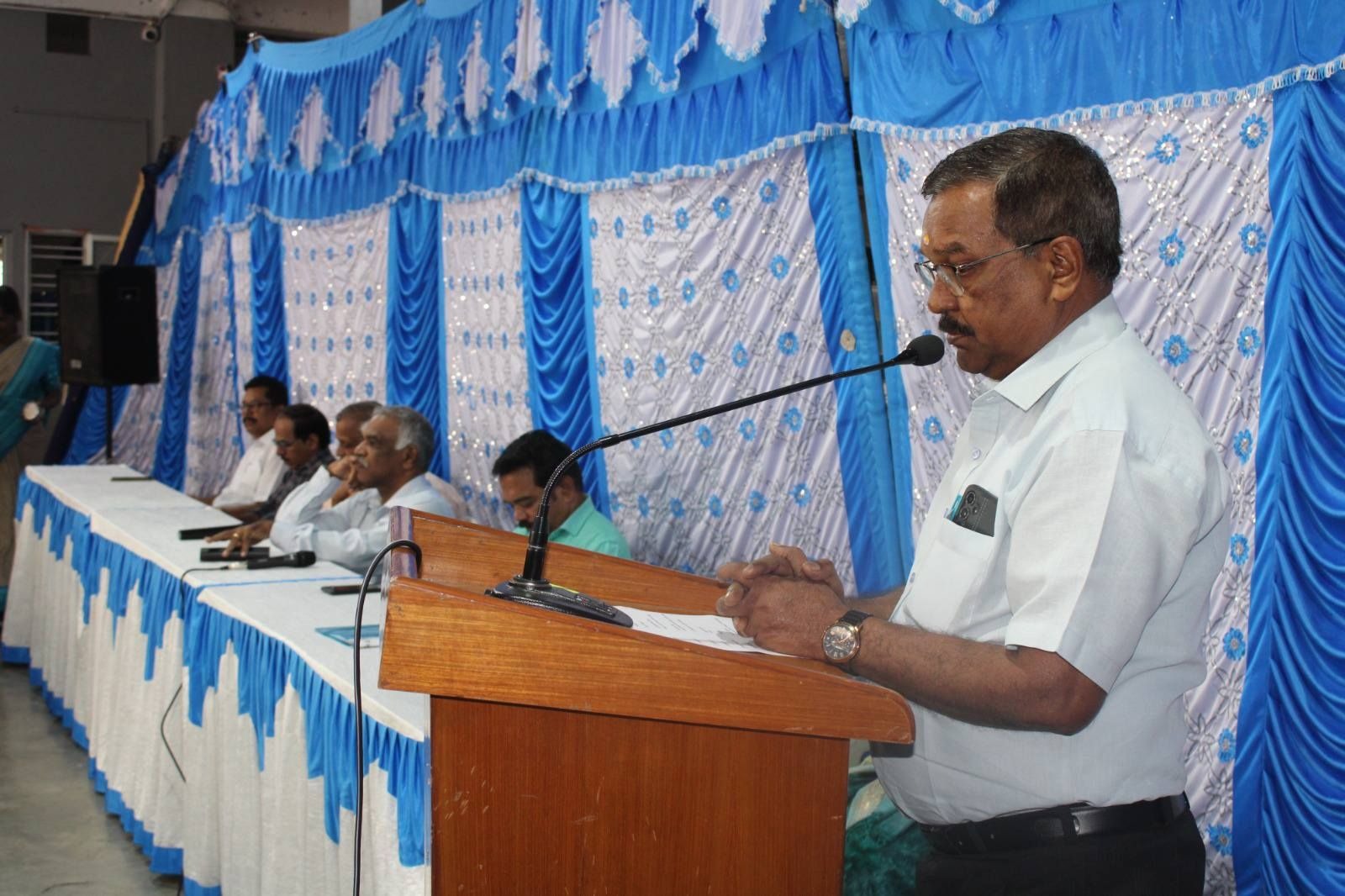 imgi_29_felicitation2528