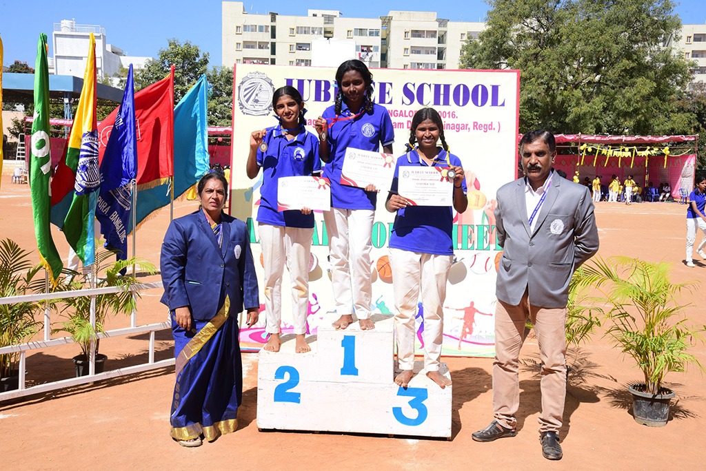 imgi_32_annualsportsday-2531
