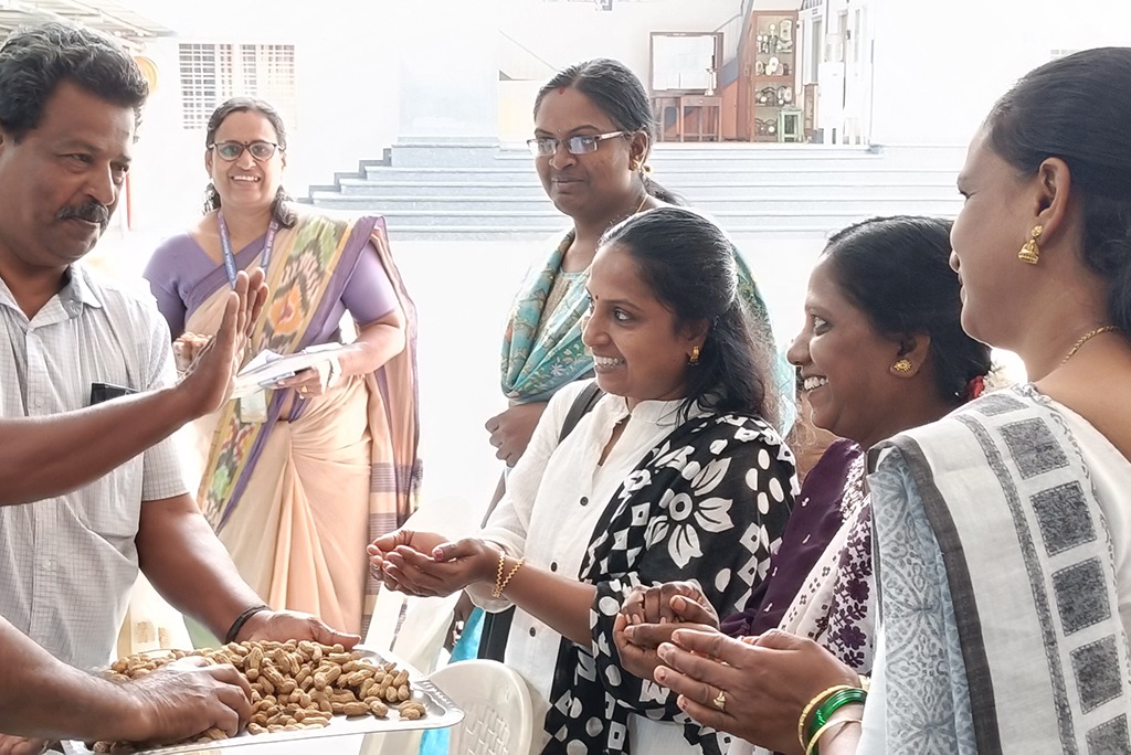 imgi_6_gandhi-jayanti2505