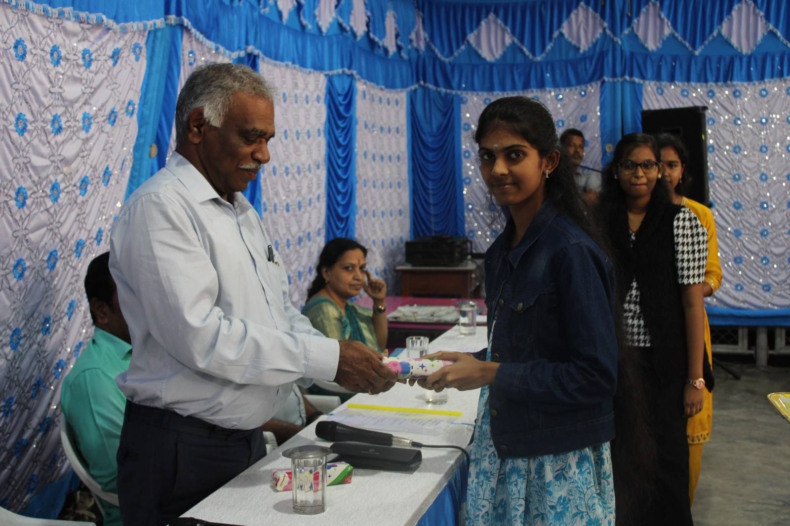 imgi_9_felicitation2508