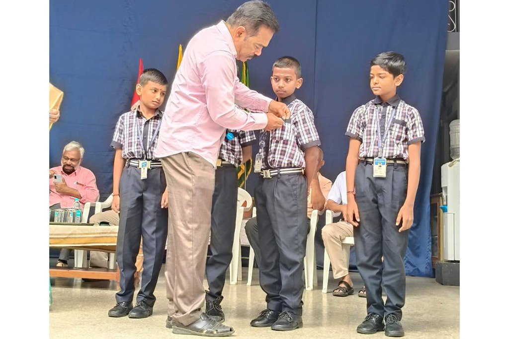 imgi_9_investiture2508
