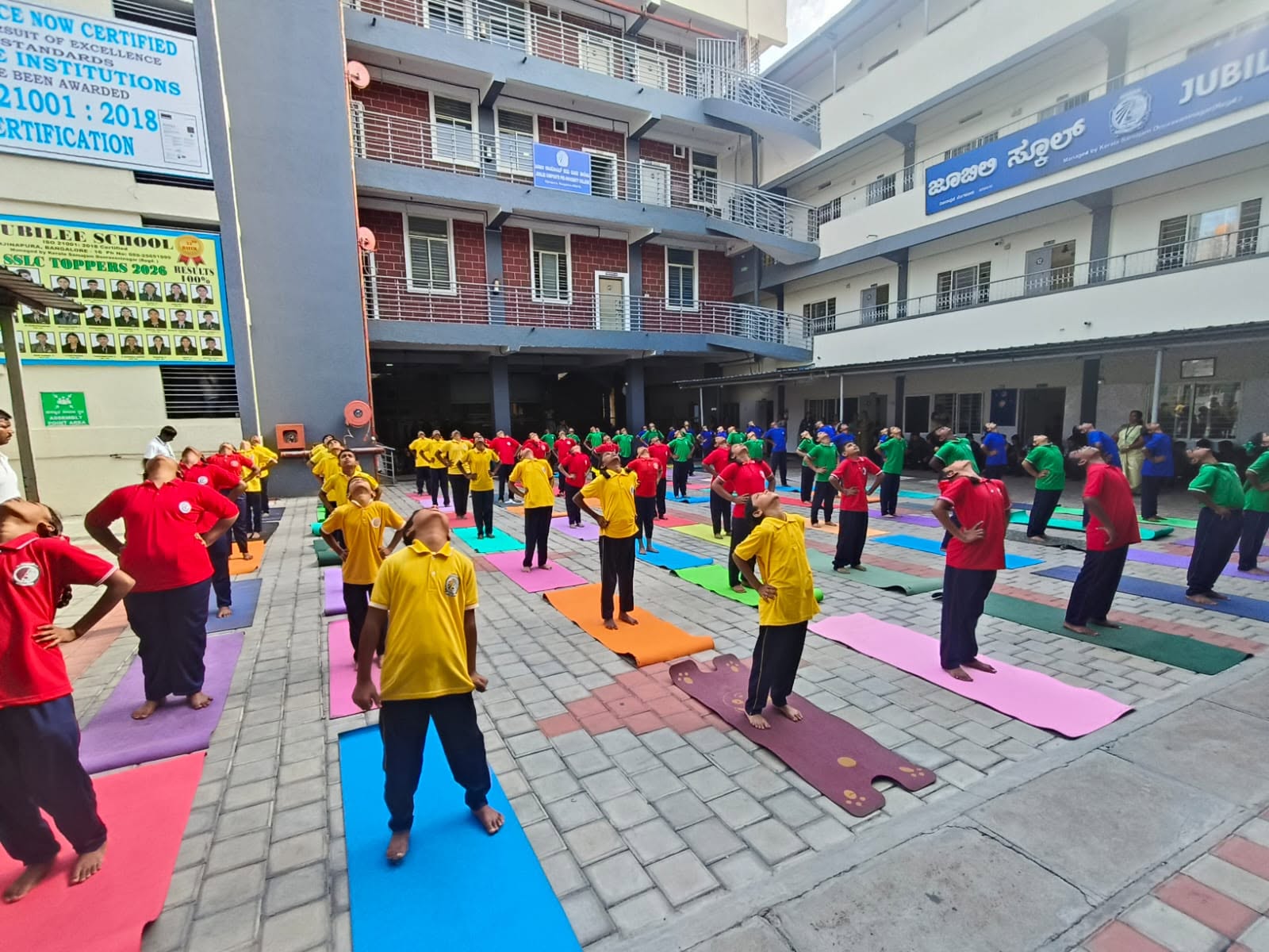 yoga-day2604